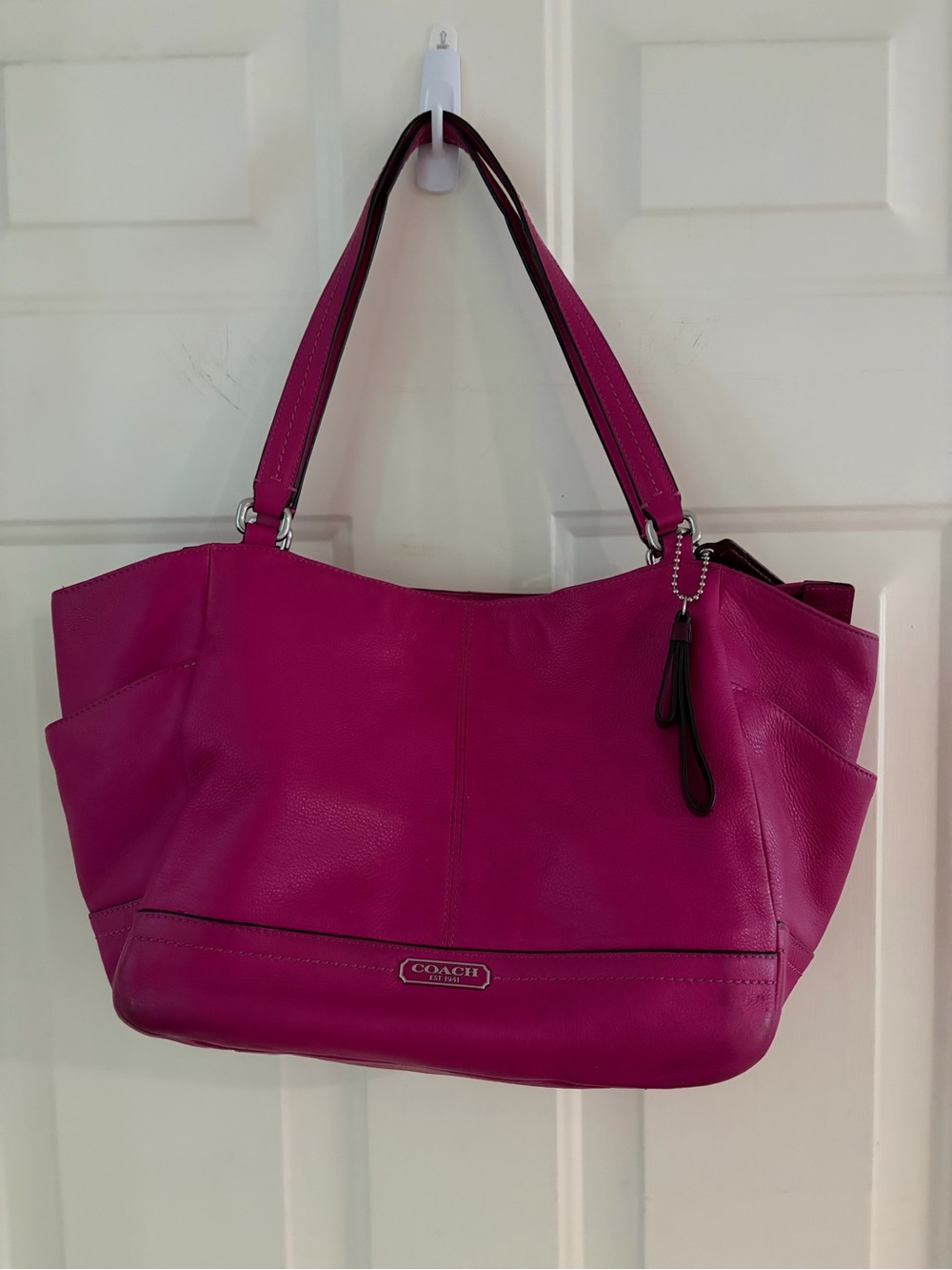 Coach Fuchsia Leather Shoulder Bag F23284